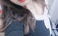 舌头与舌头搅拌在一起的原声